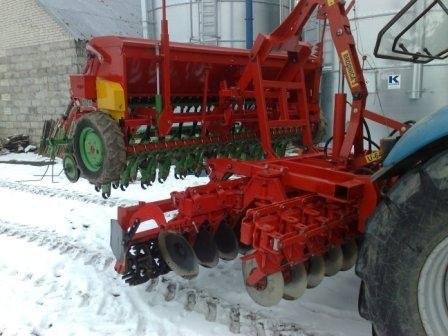 Agregat uprawowo-siewny (siewnik, brona talerzowa) — zdjęcie 3