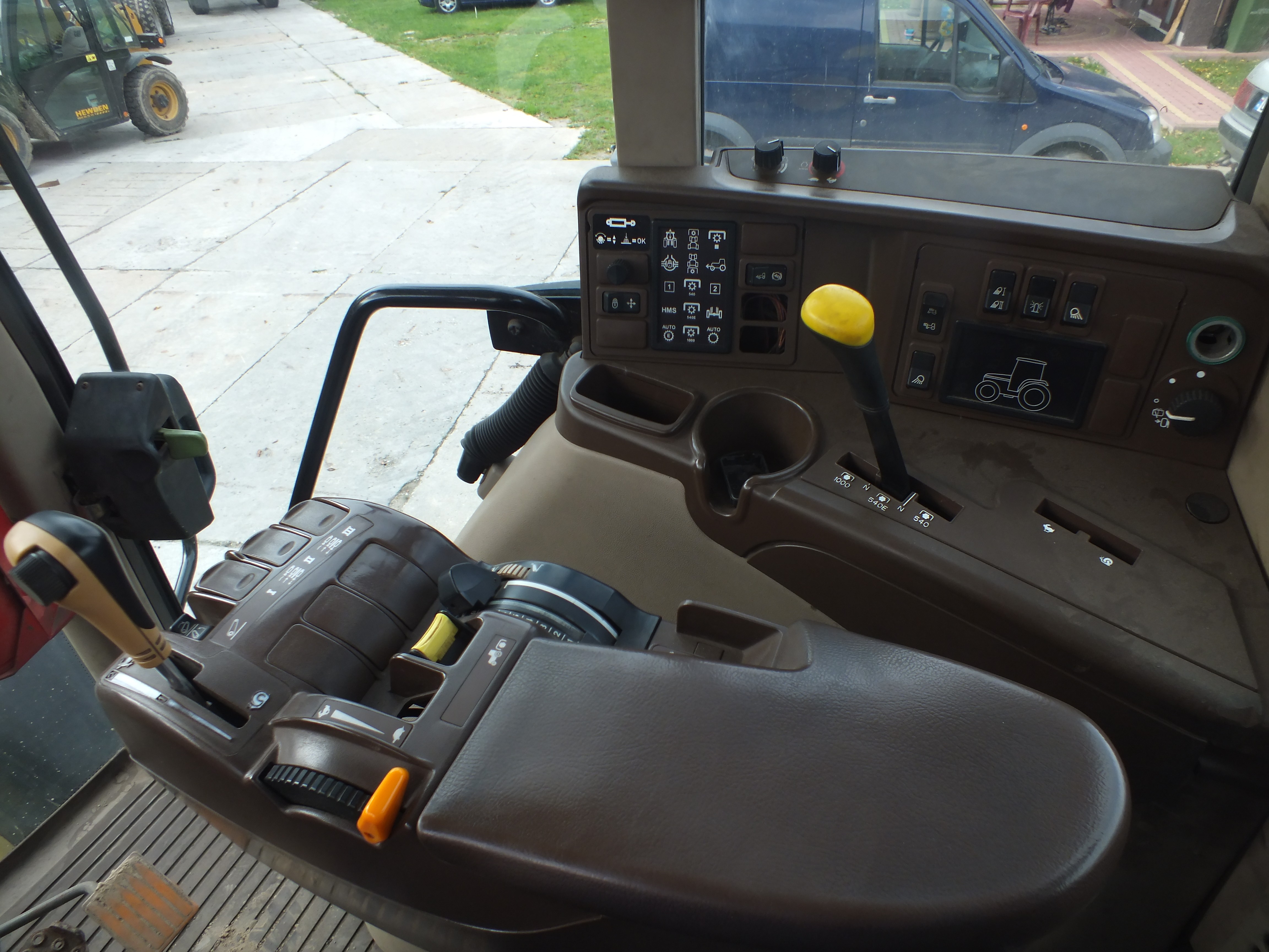 Sprzedam John Deere 6420S  — zdjęcie 1
