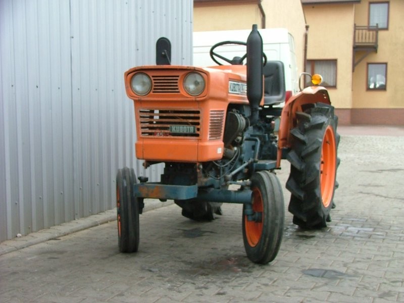 Mini traktorek Kubota L1501, 15 KM, 4x2 yanmar — zdjęcie 3