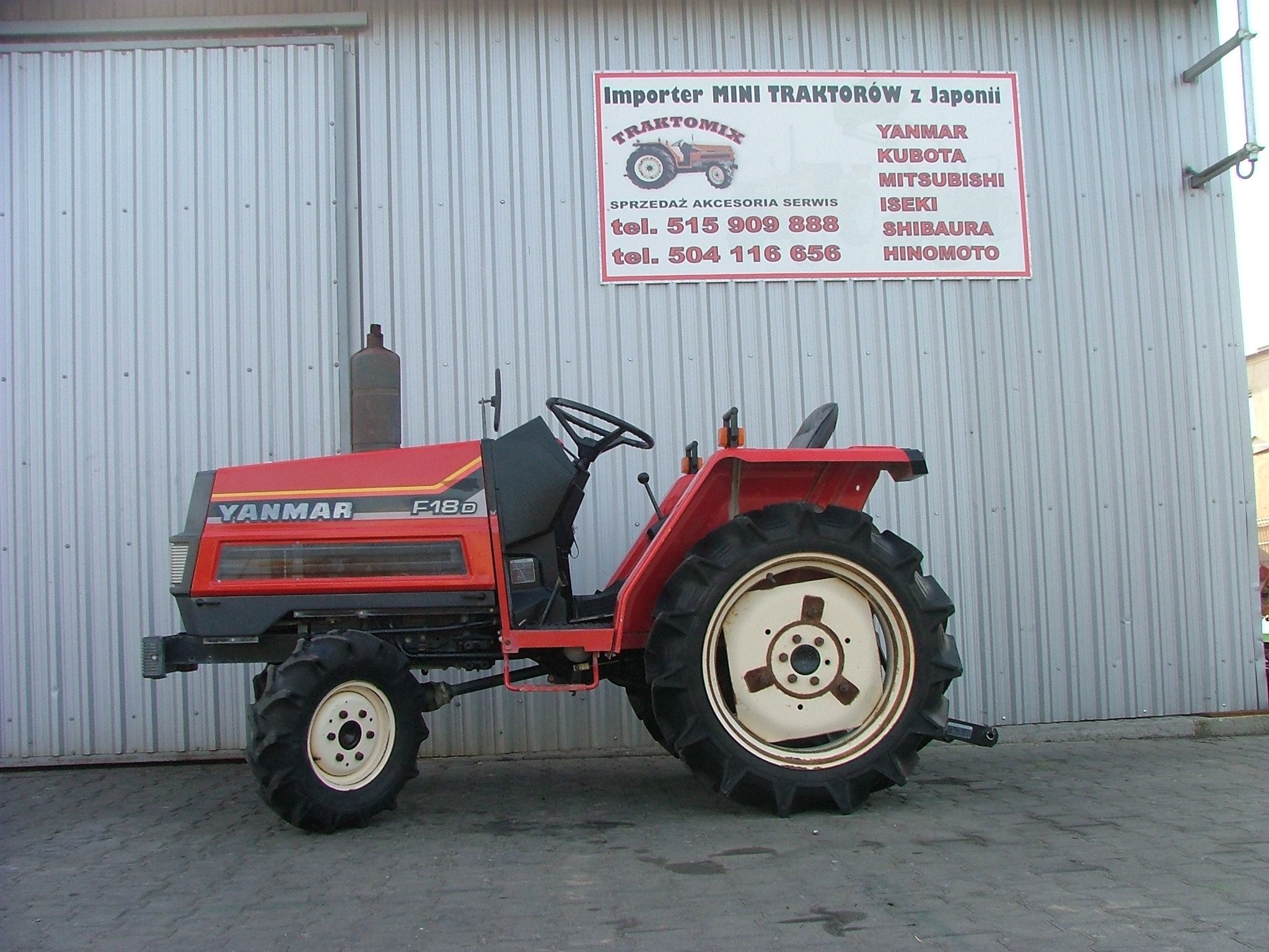 Mini Traktorek YANMAR F18D kubota iseki 18 KM4x4 — zdjęcie 1