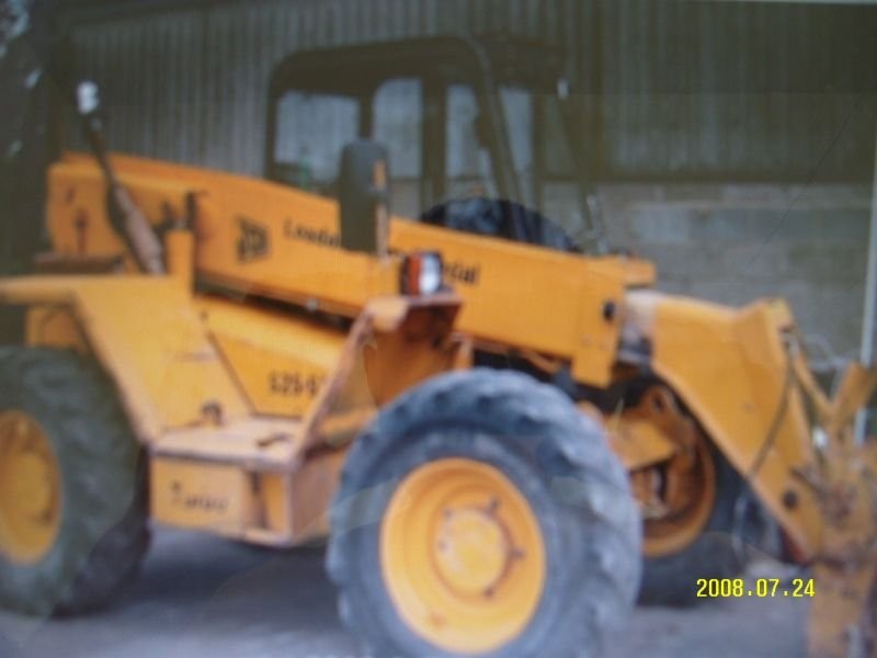 JCB 520-50 rok 1997 stan techniczny bdb