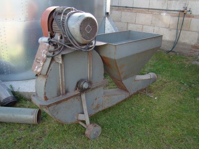 Dmuchawa do ziarna zboża (polska produkcja) 5,5 kW — zdjęcie 2