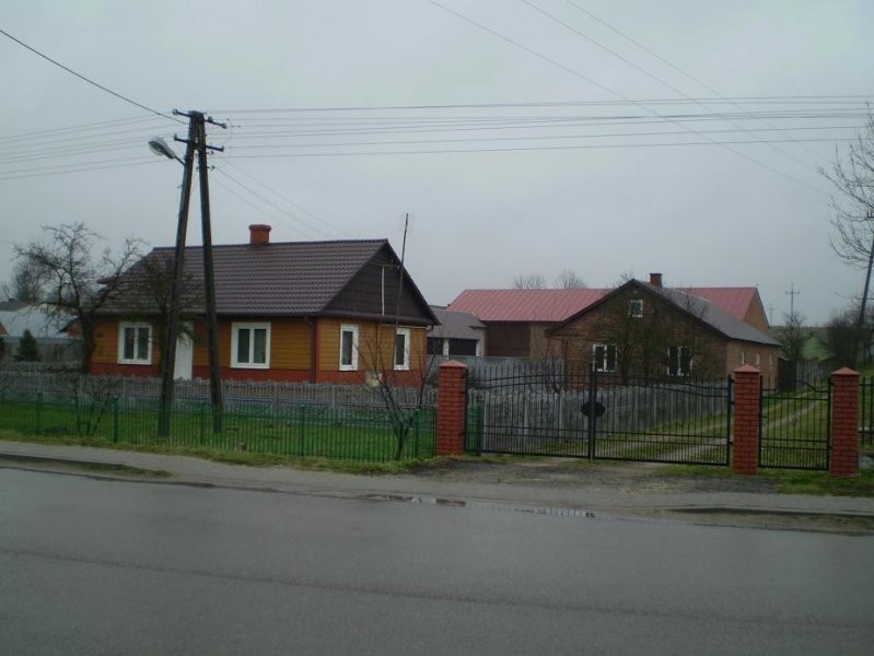 Gospodarstwo rolne z zabudowaniami lubelskie — zdjęcie 1