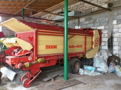 PRZYCZEPA SAMOZBIERAJĄCA KRONE 4000 TURBO — zdjęcie 1