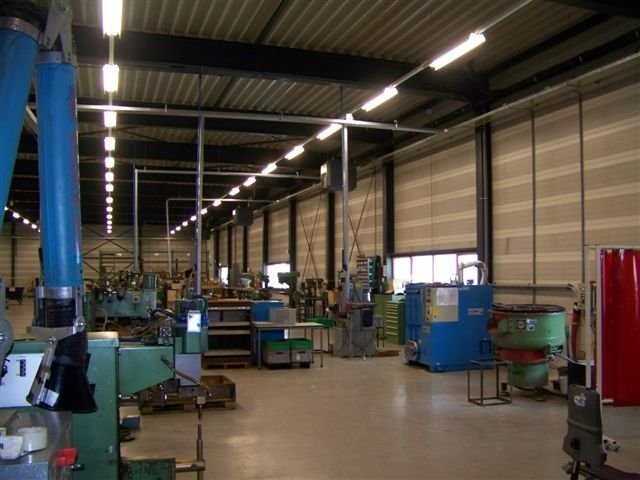 hala produkcyjna przemyslowa — zdjęcie 1
