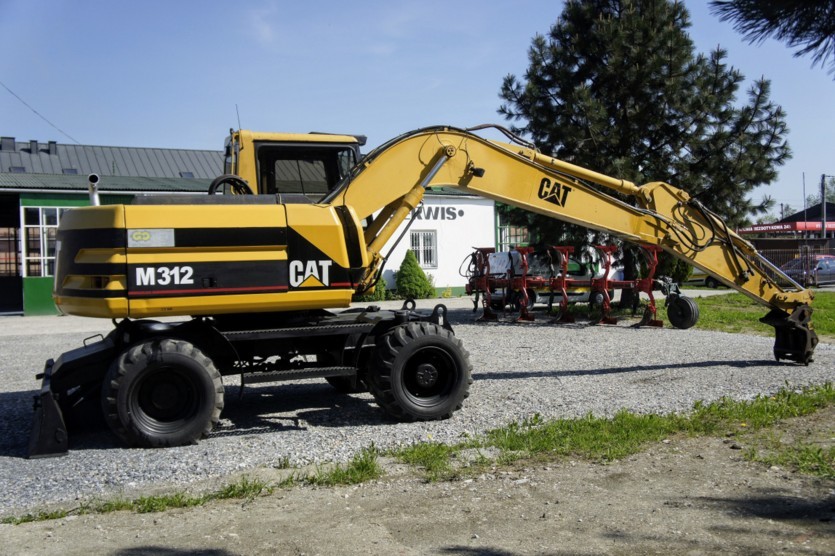 Koparka kołowa CATERPILLAR M 312, 1999r, silnik po kapitalnym remoncie — zdjęcie 7