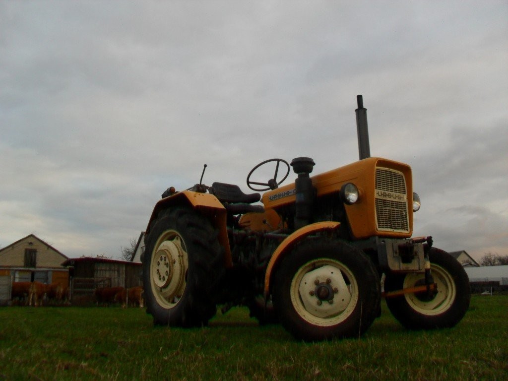 Ursus C 330 - 1985 — zdjęcie 1