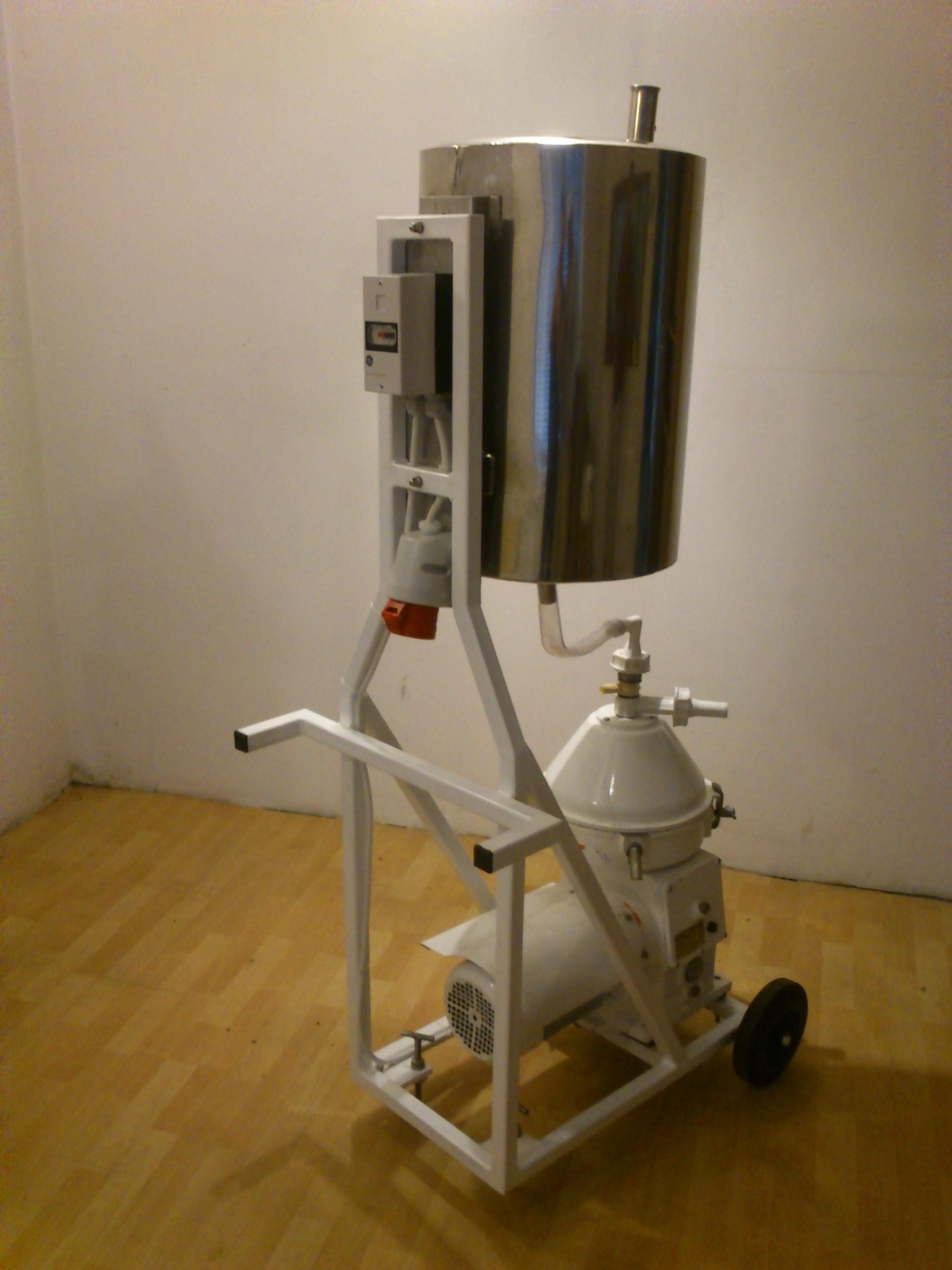 Separator do mleka — zdjęcie 1