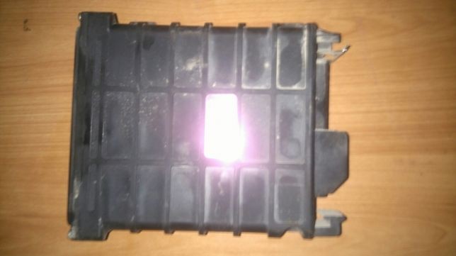 Sterownik Hitch-Tronic Podnośnika Massey Ferguson seria 3000,3100,360 — zdjęcie 3