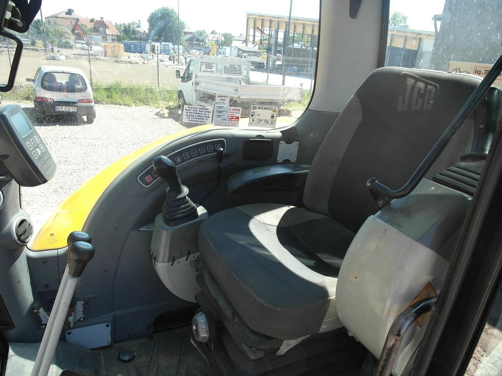 Minikoparka JCB 8080 8 ton 2007rok szybkozłącze klimatyzacja — zdjęcie 7
