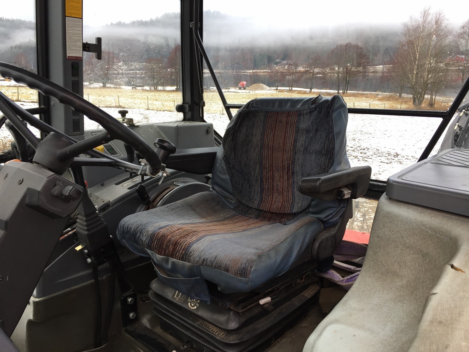 Ford 7840 L/S + ładowacz czołowy — zdjęcie 5