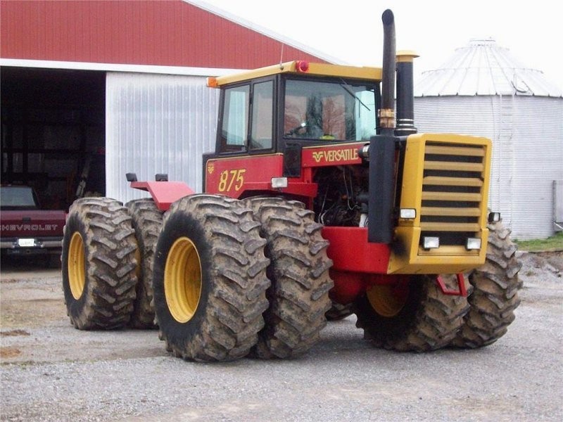 1982 VERSATILE 875