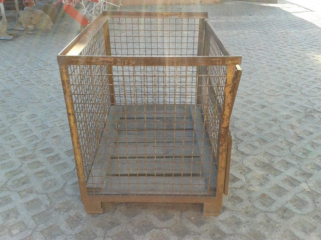 Sprzedam skrzyniopalety metalowe — zdjęcie 1