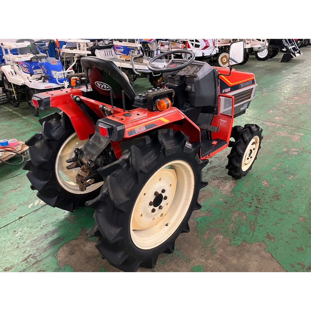 Traktor Yanmar F165D | Mini traktor z Japonii — zdjęcie 3