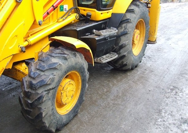 JCB 3CX Contractor z roku 2002 — zdjęcie 4