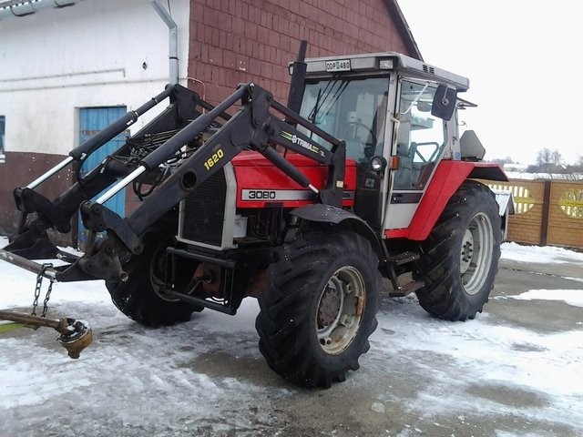 Massey Ferguson 3080 z turem - 1989 — zdjęcie 1