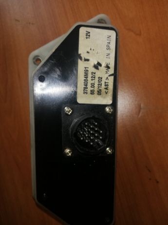 Panel podnosnika EHR Massey Ferguson 8210,8220,8240,8250,8260,8270 — zdjęcie 2