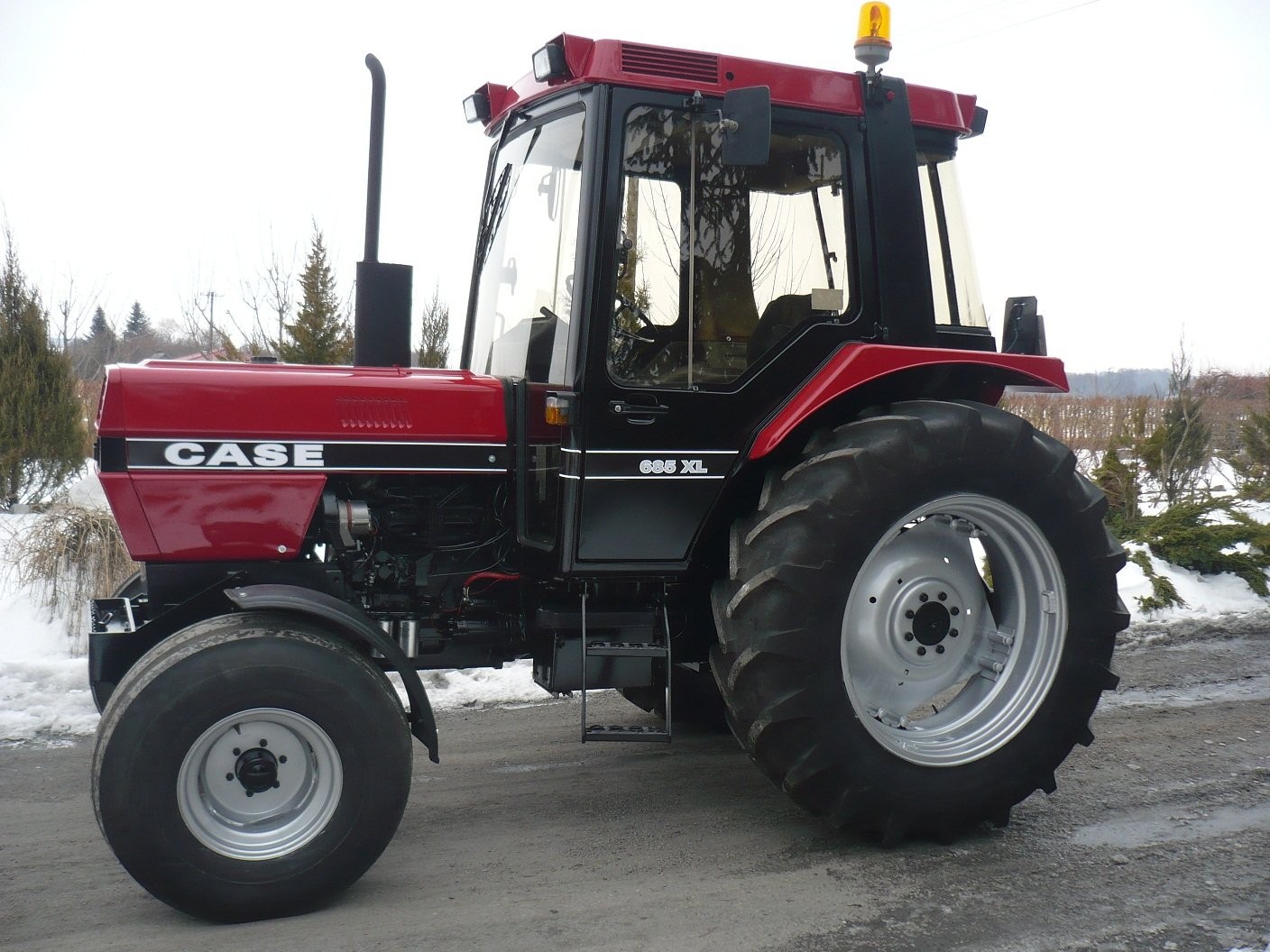 Case IH 685 XL - 1990  SPRZEDANY — zdjęcie 3