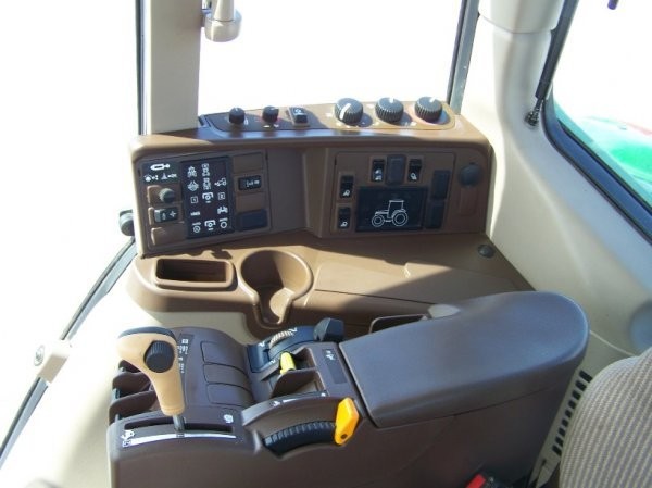John Deere 7320 - 2005 — zdjęcie 3