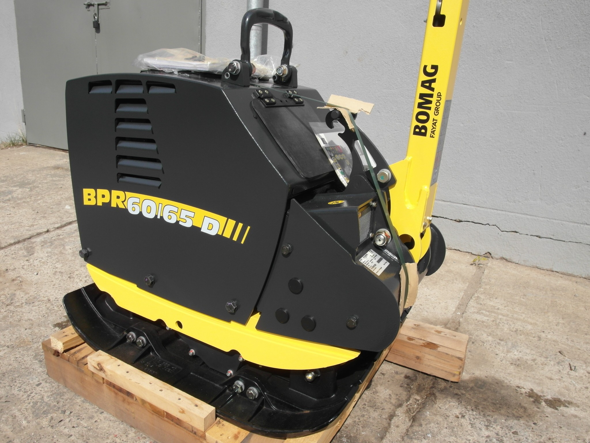 Zagęszczarka rewersyjna BOMAG BPR 60/65D 500kg PROMOCJA  — zdjęcie 3