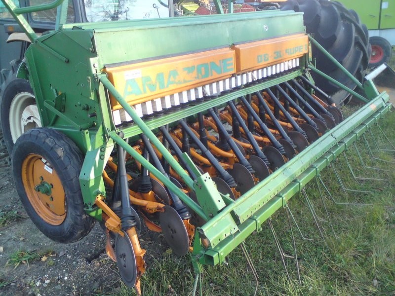 Amazone D 8 Super 3m. talerzowy