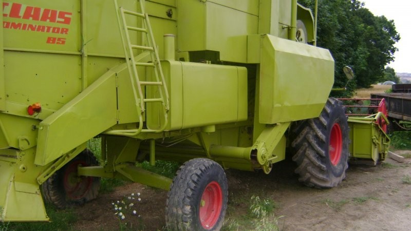 SPRZEDAM KOMBAJN CLAAS Dominator 85 — zdjęcie 4