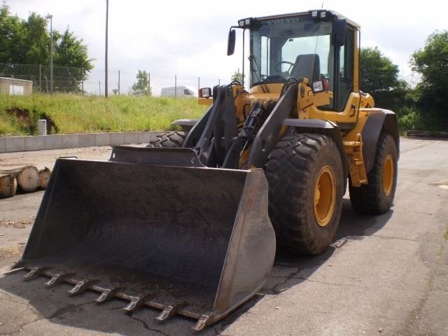 Ładowarka kołowa Volvo L 60 F — zdjęcie 1