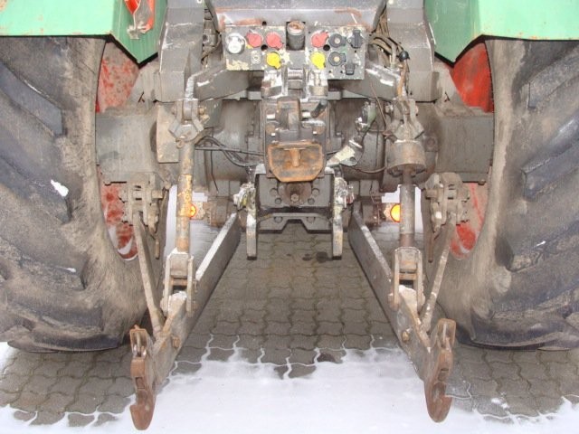 Ciągnik Fendt 615 185 KM — zdjęcie 2