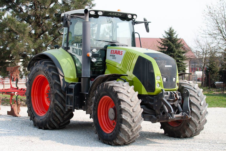 CIĄGNIK KOŁOWY CLAAS AXION 820, 2009r, 205 000 zł netto — zdjęcie 2