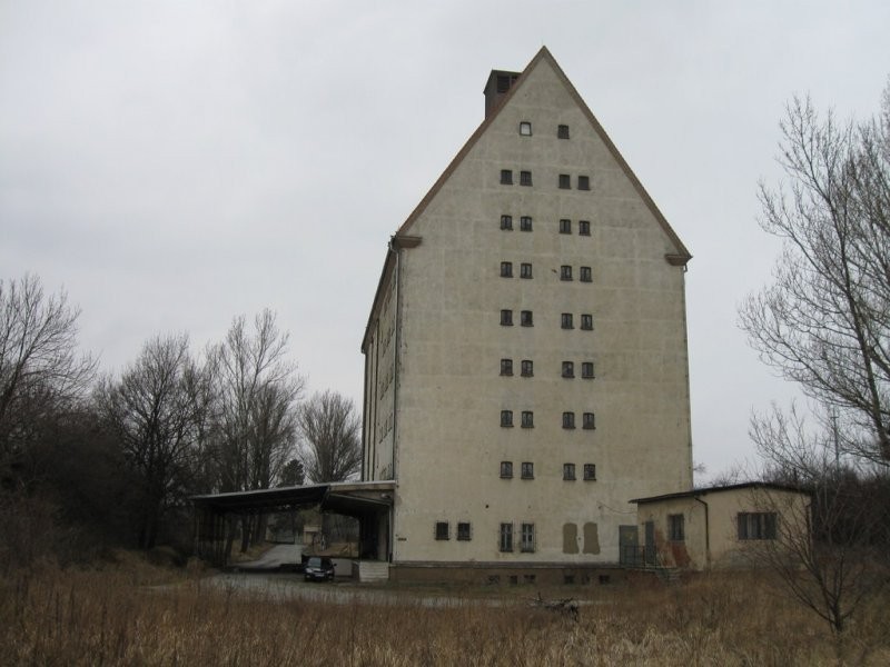 ELEWATOR ZBOŻOWY — zdjęcie 3