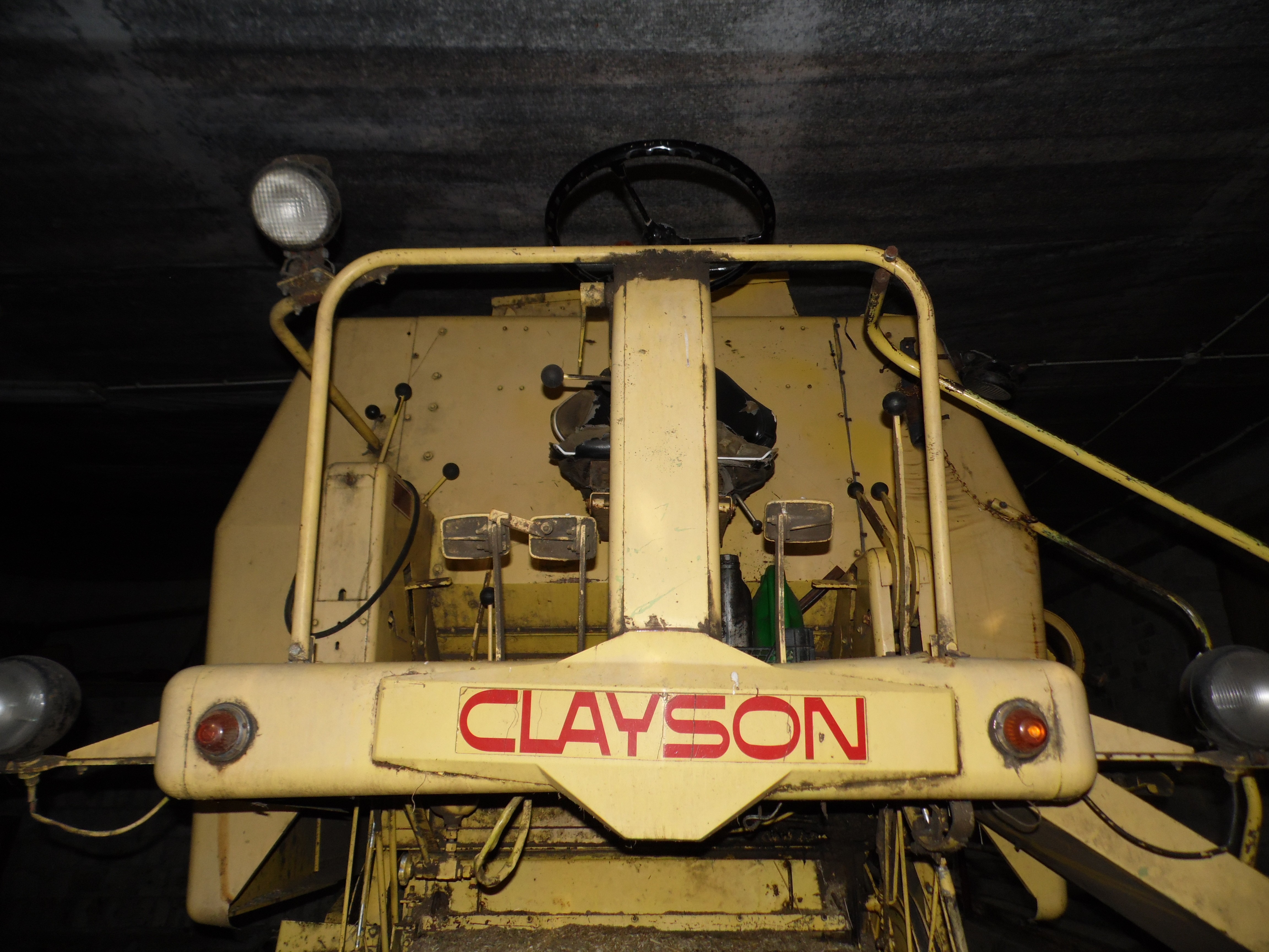 New Holland Clayson 122 — zdjęcie 3