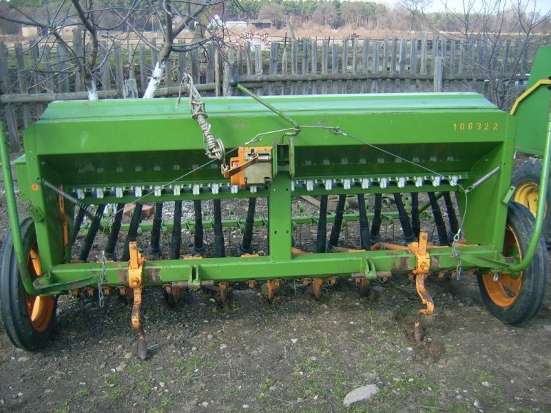 Siewnik zbożowy AMAZONE D7 2,5 M — zdjęcie 3