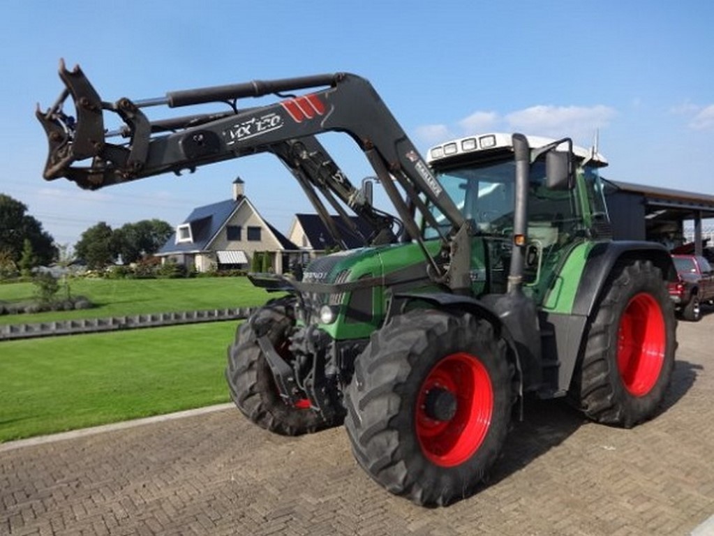 Ciągnik Fendt 711 Vario — zdjęcie 1