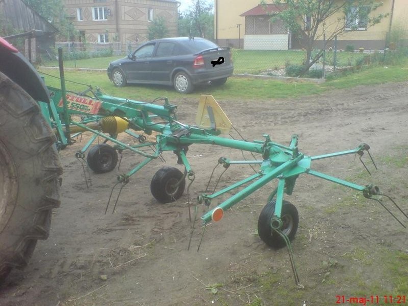 PRZETRZĄSACZ STOLL Z550 HYDRO (przewracarka) — zdjęcie 2