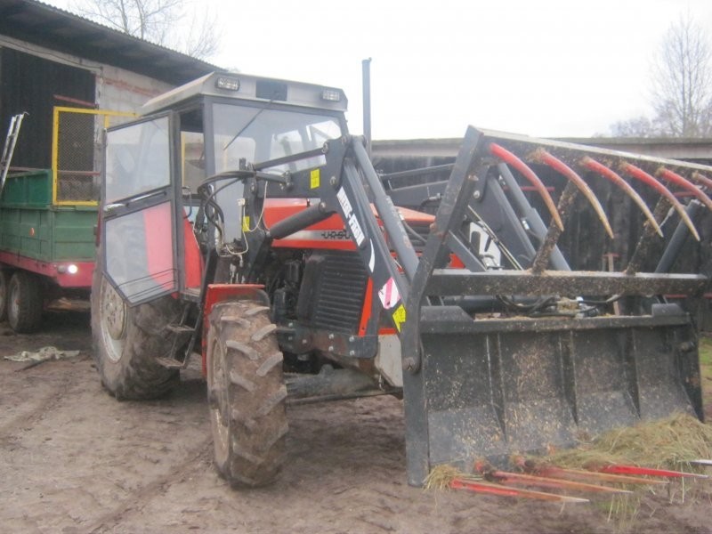 Ciągnik rolniczy URSUS 914 — zdjęcie 2