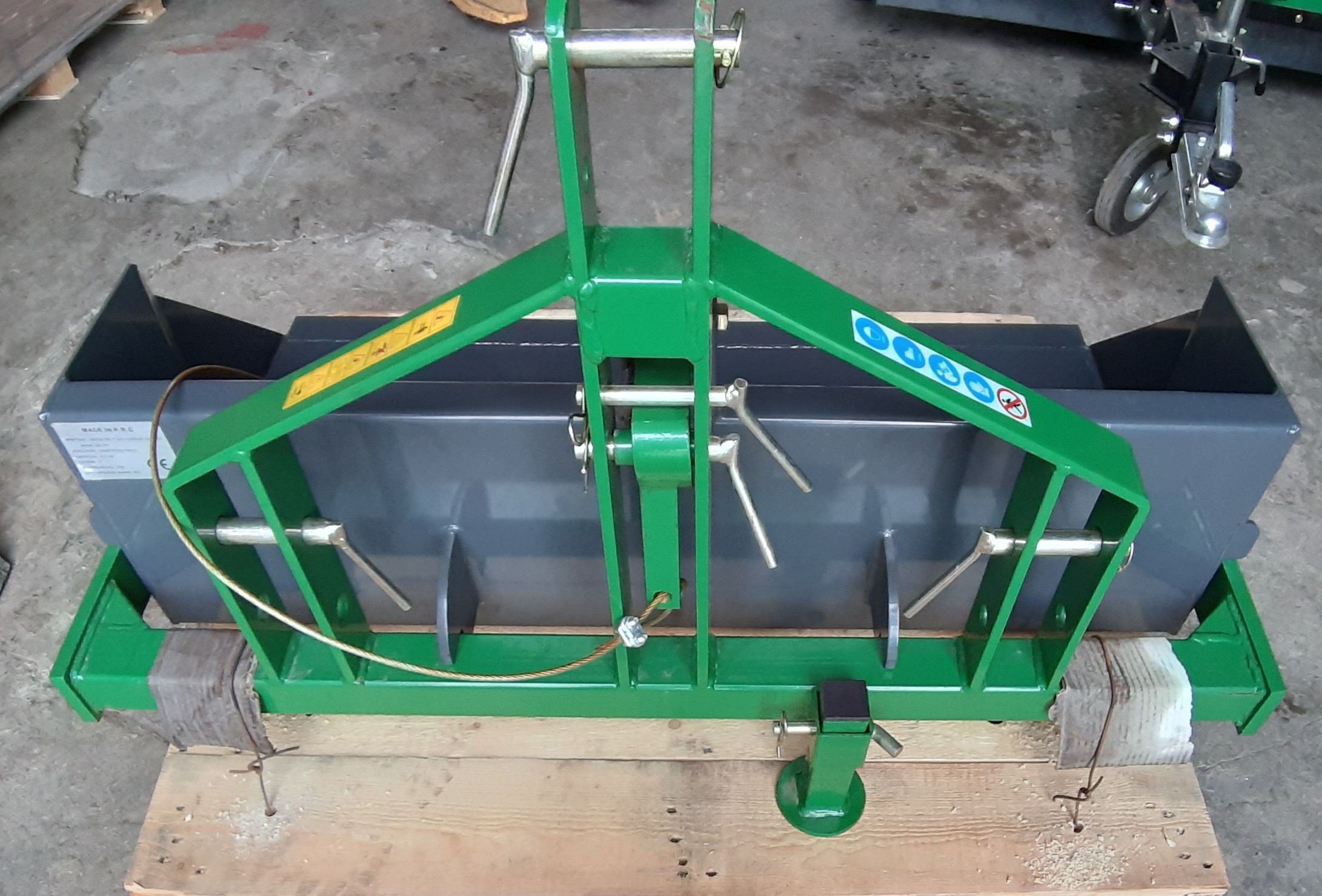 Szuflada załadowcza mechaniczna PRM-100-L — zdjęcie 2