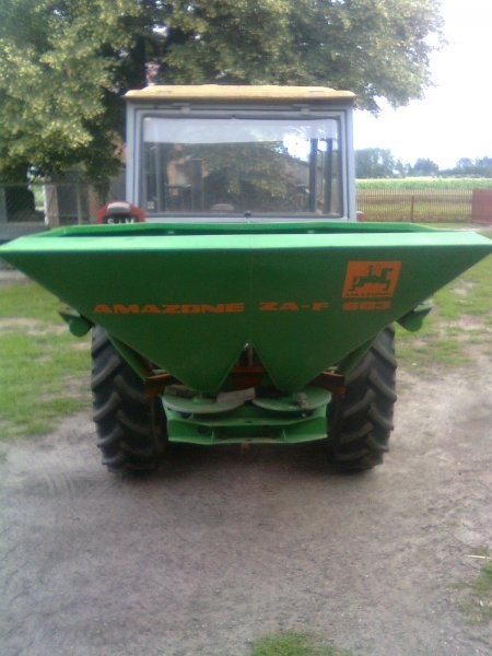 ROZSIEWACZ NAWOZU AMAZONE ZAF 600L. — zdjęcie 2