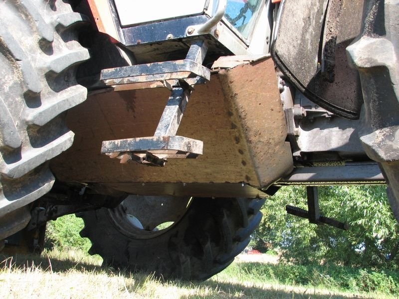Massey Ferguson 3115 z wyciągarką - zrywka drewna — zdjęcie 3