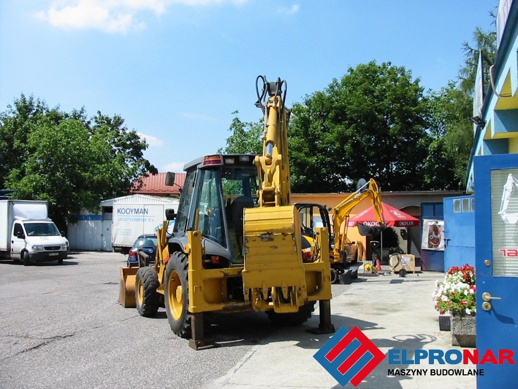 Koparka CASE 580SLE z 2001r. — zdjęcie 2