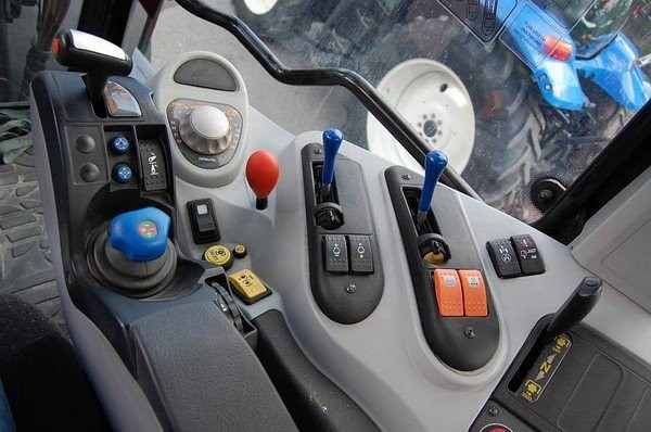 2005 Massey Ferguson 6499 — zdjęcie 1