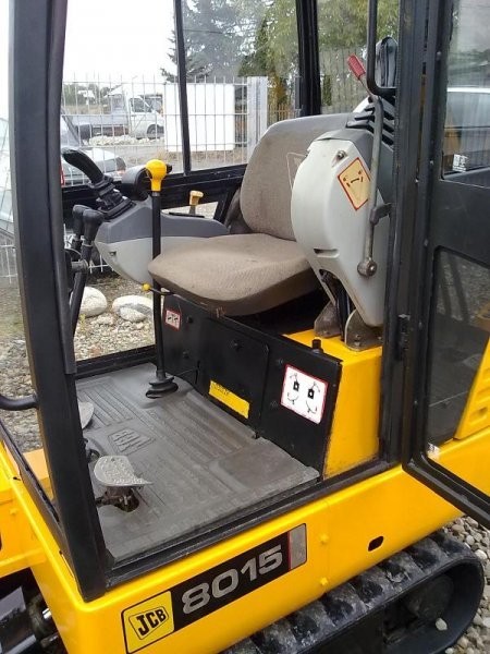 Koparka JCB 8015 - 2004 rok — zdjęcie 5