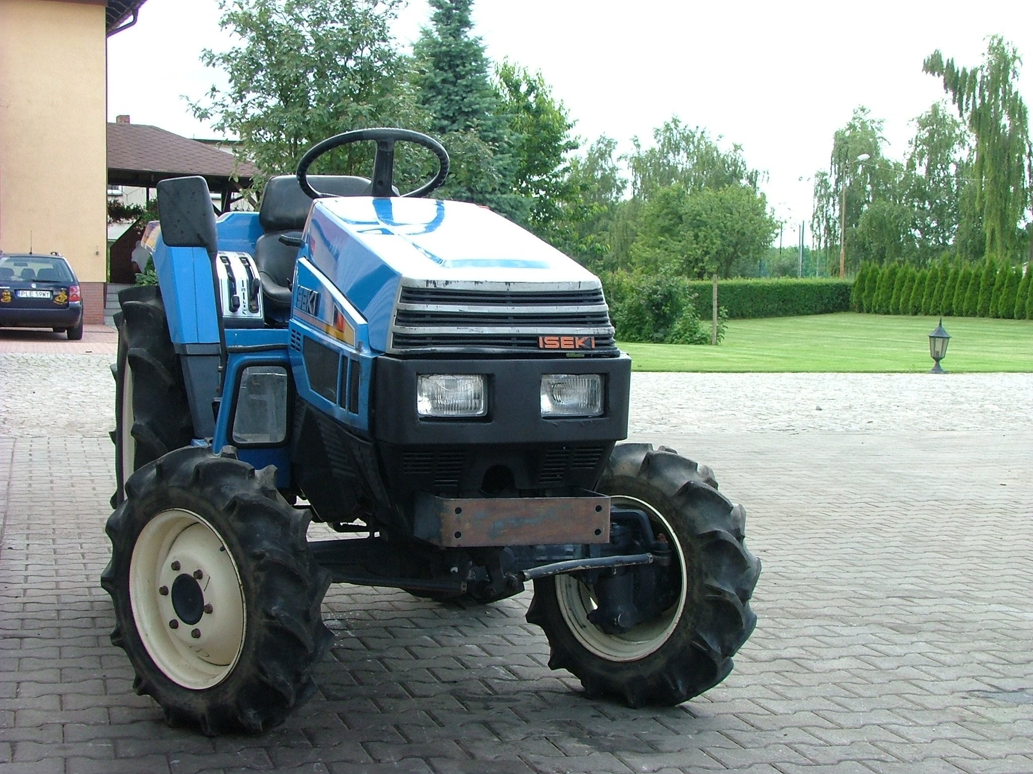 Iseki TU  227 Landhope - 1996 — zdjęcie 4