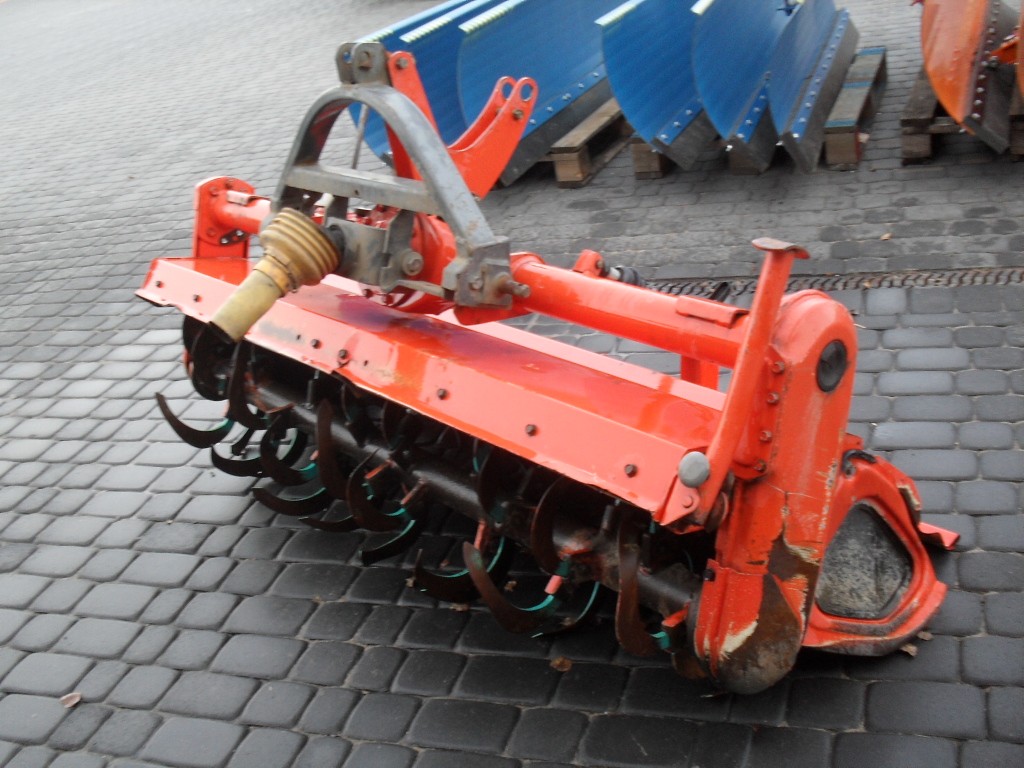 Glebogryzarka kubota yanmar iseki mitsubishi c-330 c-360 MF Grudziądz — zdjęcie 2