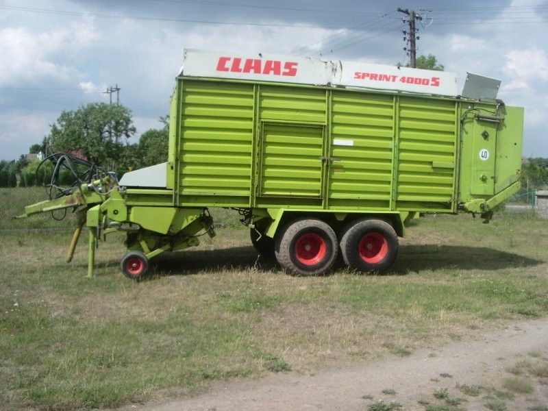 Przyczepa samozierajaca Claas — zdjęcie 2