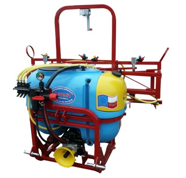 Opryskiwacz 200 L — zdjęcie 1