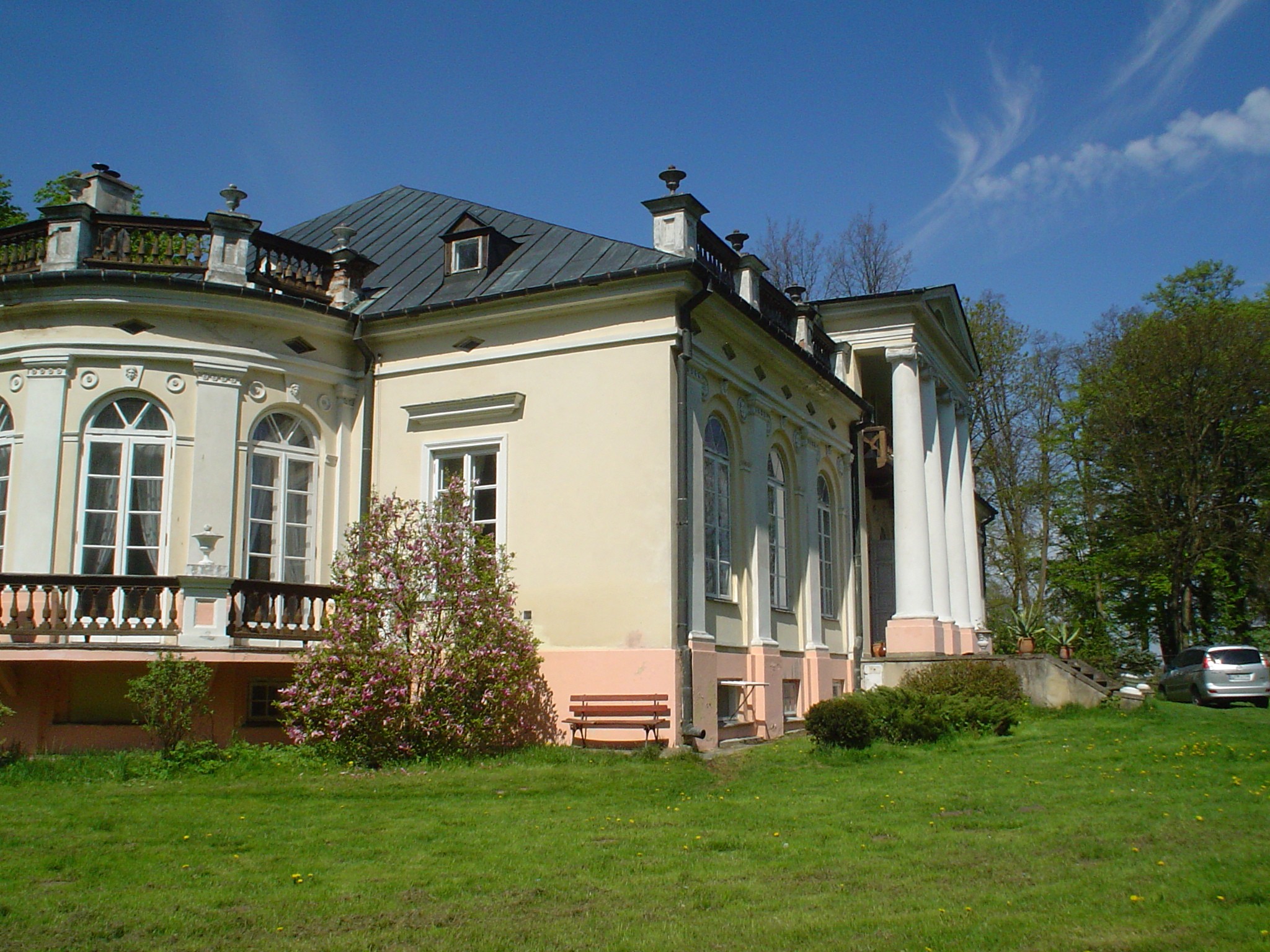PAŁAC z1840r z  parkiem 6ha,w Centrum Polski sprzedam — zdjęcie 4