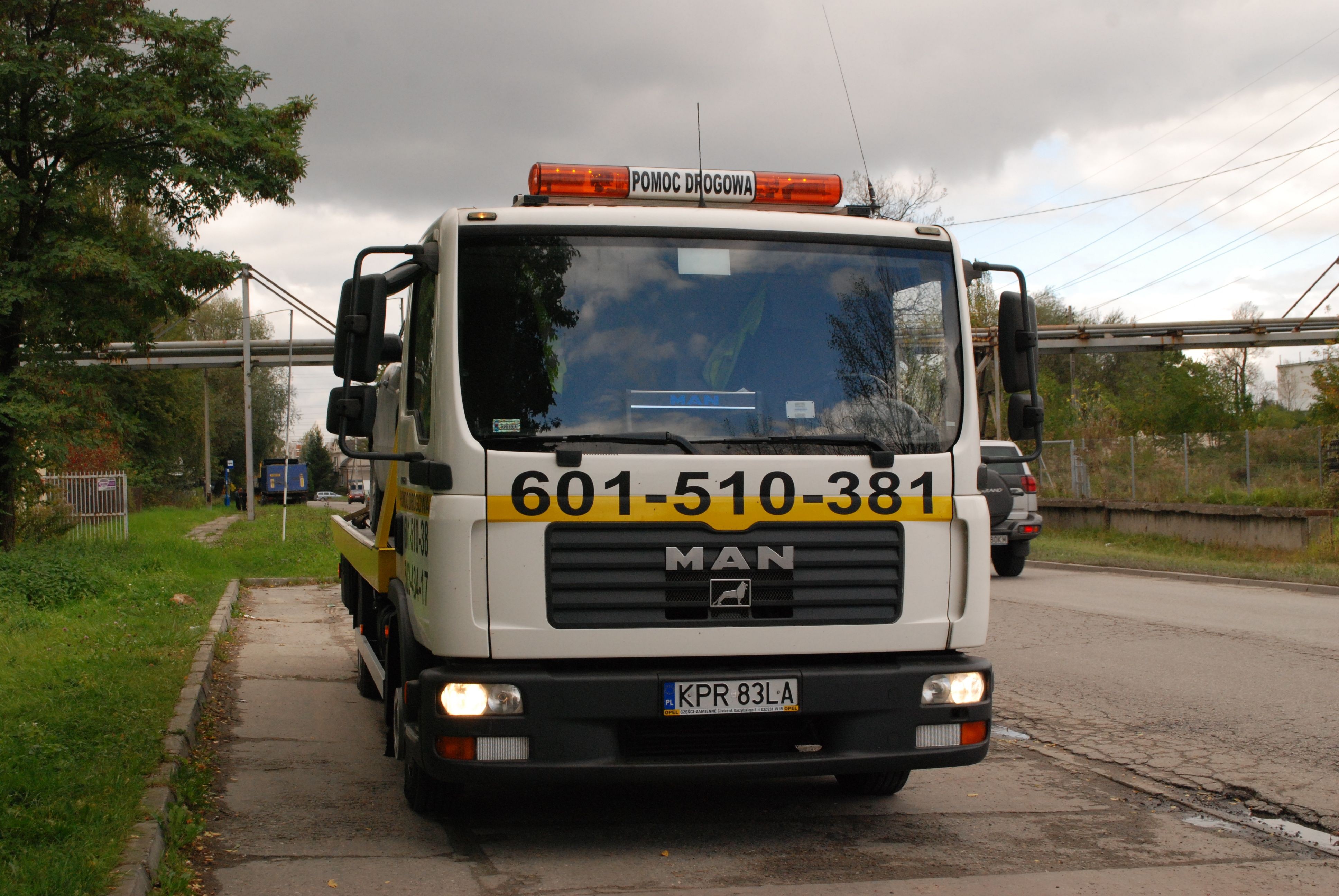 POMOC DROGOWA KRAKóW 601 510 381