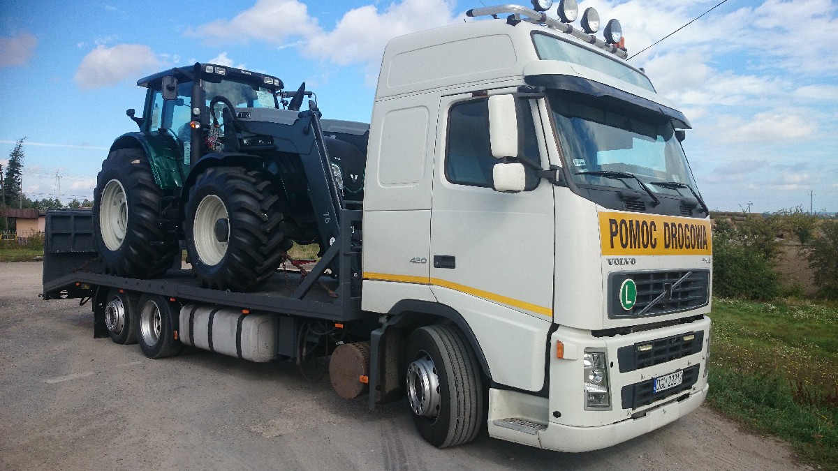 TRANSPORT JCB CASE MECALAC DIECI MERLO MANITOU