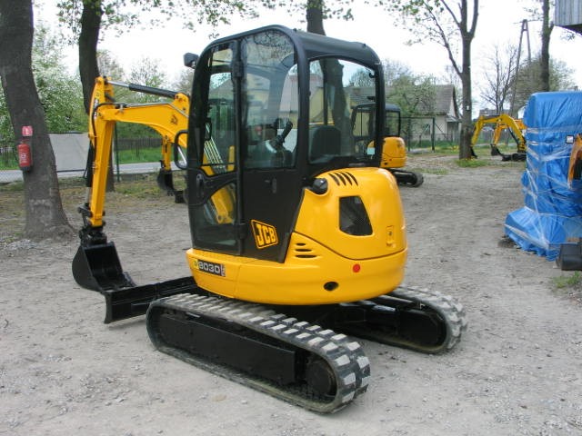 Koparki JCB 8030 zts 2007-2010 - 3 łyżki — zdjęcie 3