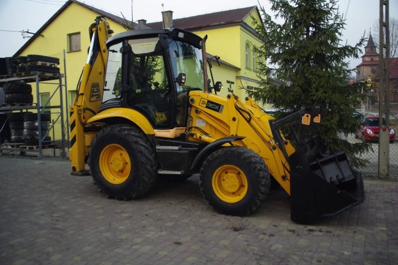 JCB 3CX CONTRACTOR 2004 rok — zdjęcie 3